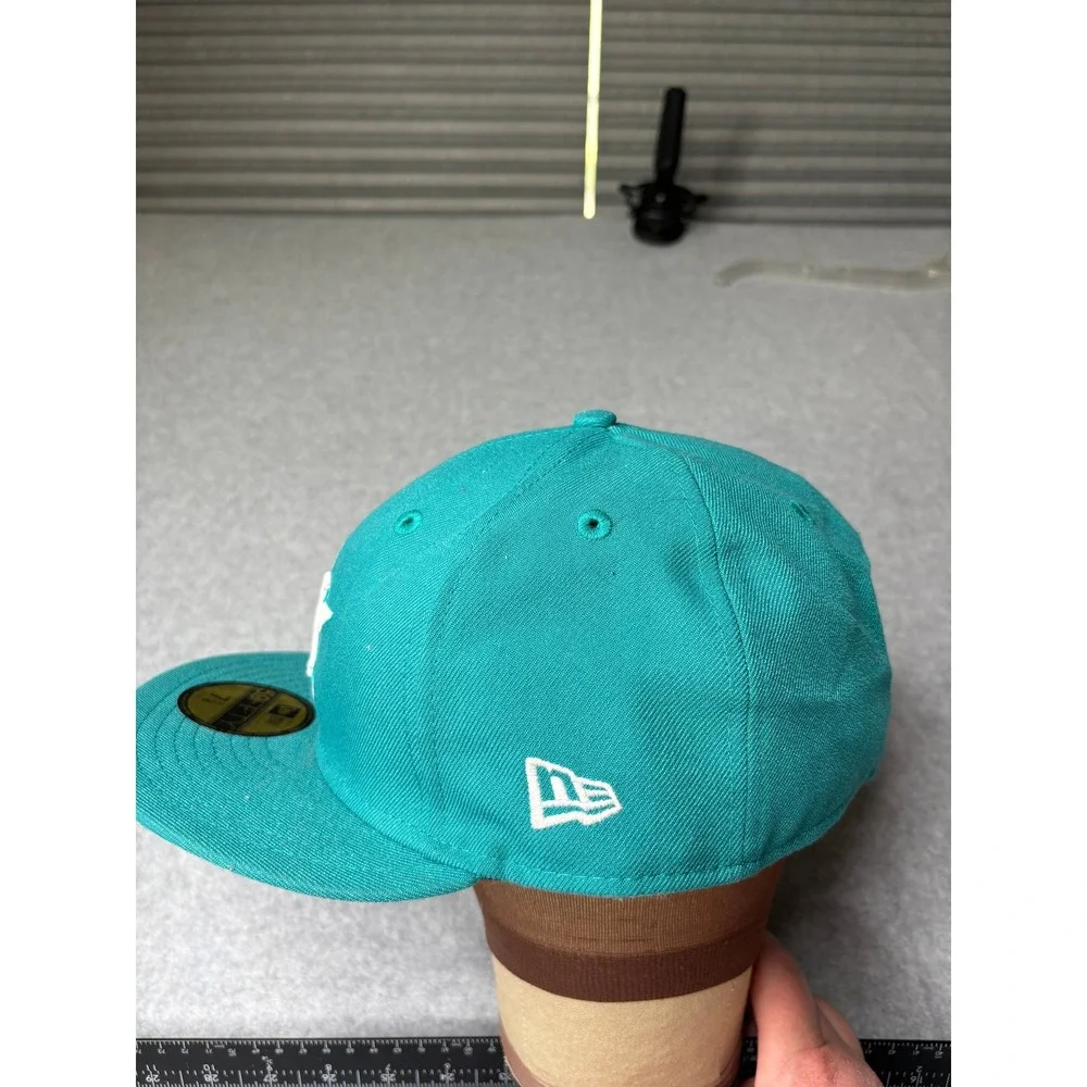 New Era 59FIFTY Houston Astros Fitted Hat Teal White Size 7 5/8 MLB Cap